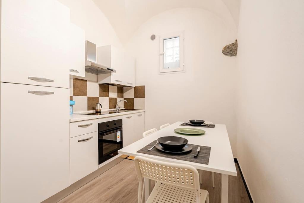 The First Porta Soprana Prione Appartement Genua Buitenkant foto
