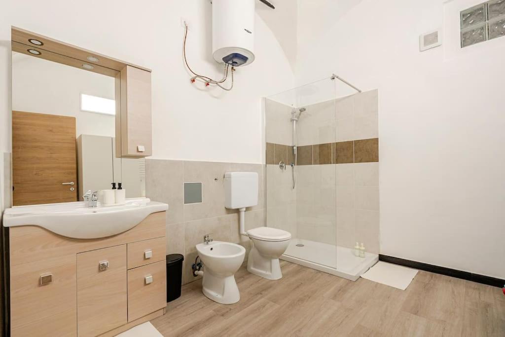 The First Porta Soprana Prione Appartement Genua Buitenkant foto