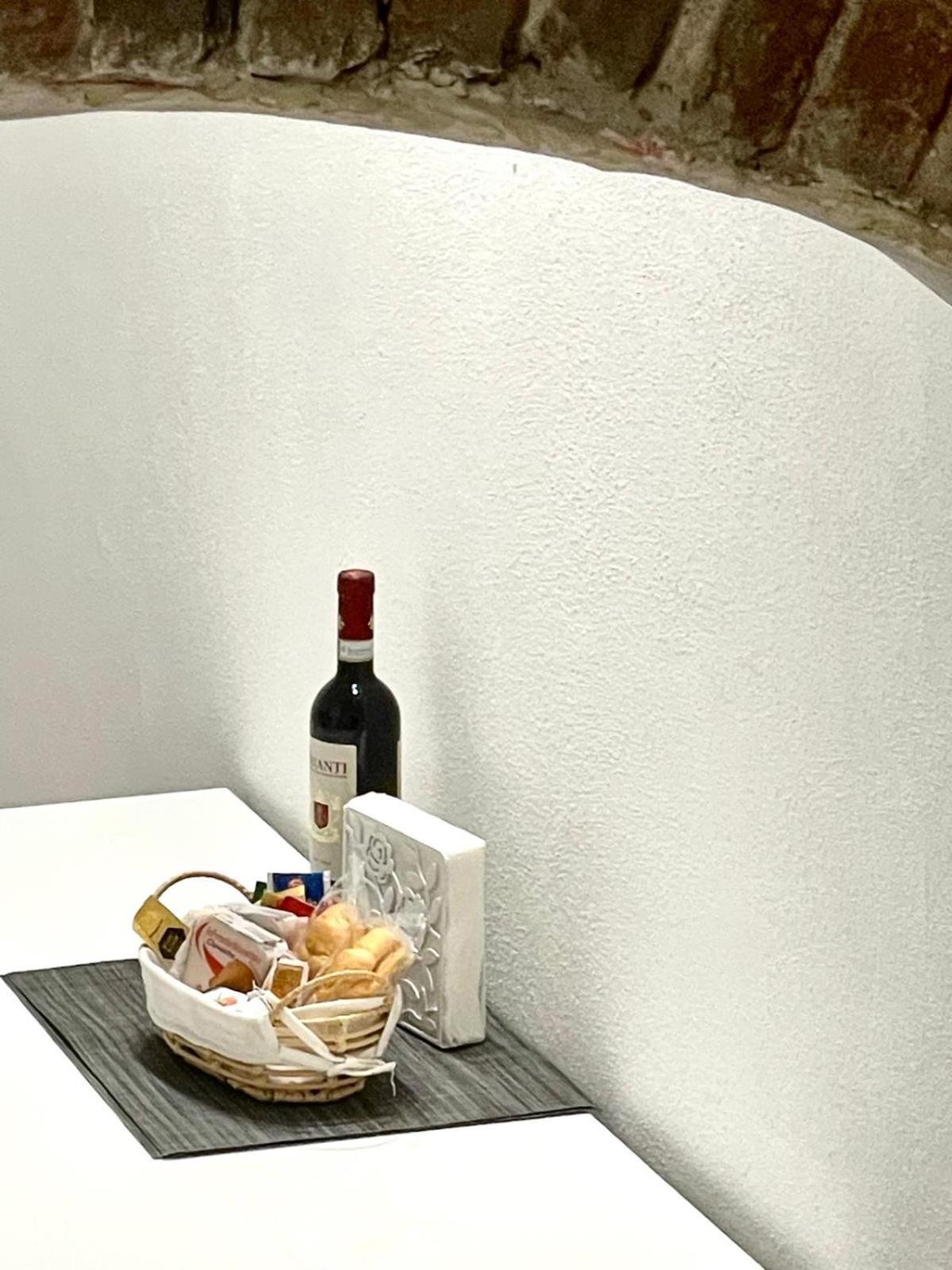 The First Porta Soprana Prione Appartement Genua Buitenkant foto